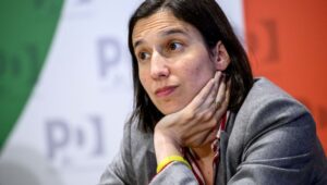 Direzione Pd, Schlein: “Supporto a Ucraina, anche con aiuti militari”. E agli oppositori interni: “Bene le critiche ma serve lealtà”