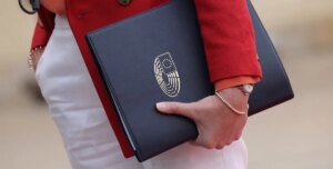 Il magistrato che coordina le indagini sul caso Qatar-Parlamento Europeo ha chiesto di lasciare l’incarico