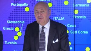 Maffè (Sda Bocconi): “Con la tecnologia, le aziende aumentano la produttività e attirano i giovani” – Il video integrale