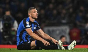 Dzeko, vacanze in Turchia in attesa della firma con il Fenerbahce
