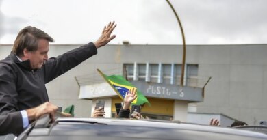 È iniziato un processo contro Jair Bolsonaro