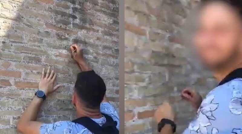 Sfregio al Colosseo, turista incide su una parete il nome della fidanzata