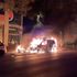 Violente proteste nel sobborgo di Parigi dopo che un adolescente è stato ucciso dalla polizia durante un controllo stradale