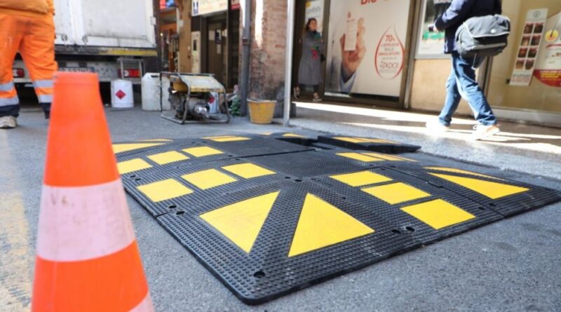 A Bologna da oggi scatta il limite dei 30 orari in tutta la città: “Obiettivo zero morti”