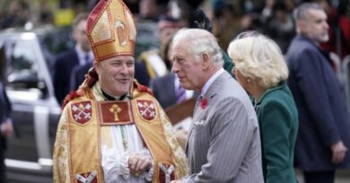 L’arcivescovo di York critica il ‘Padre nostro’: “Problematico perché evocativo del patriarcato”