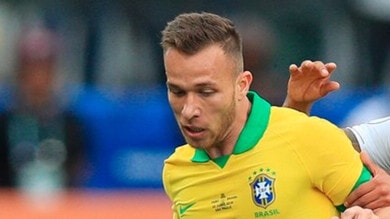 Juve, Arthur controcorrente: “No ai milioni dell’Arabia”. Speranza Premier