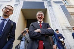 Meloni ai sindacati: ‘Ampliare sensibilmente lo scaglione più basso dell’Irpef’