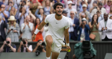 Il tennista spagnolo Carlos Alcaraz ha vinto il torneo di Wimbledon