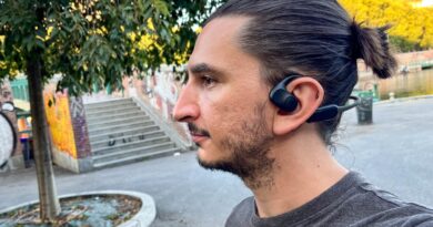 Non tutte le cuffie vanno dentro le orecchie: recensione SoundPeats RunFree Lite