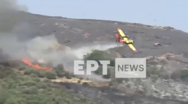 Due piloti sono morti dopo che un aereo antincendio si è schiantato in Grecia