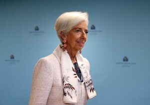 La Bce alza i tassi di un quarto di punto, al 4,25%. l’inflazione è ancora troppo alta