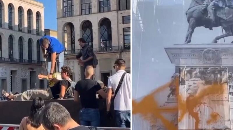 Non c’è pace per il monumento in Duomo: gli eco-vandali colpiscono ancora