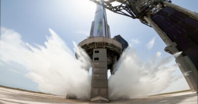 SpaceX mostra i test del deflettore di fiamma per Starship, in attesa del secondo lancio