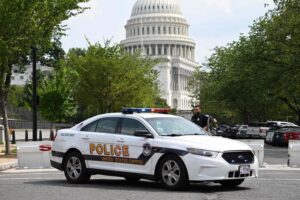 ‘Al Senato Usa probabile falso allarme uomo armato’