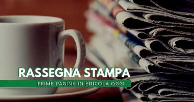 Prime pagine 4 agosto: Vlahovic alla Juve ‘Io sono qui’. ‘Lukaku lotta con la bilancia’. ‘Osi frena’, ‘Dottor Diavolo’