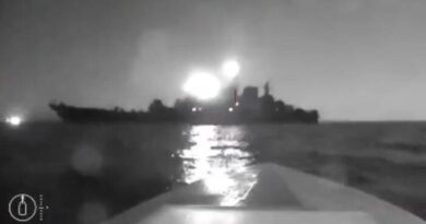 ‘Schiaffo a Putin’, colpita una nave da sbarco russa