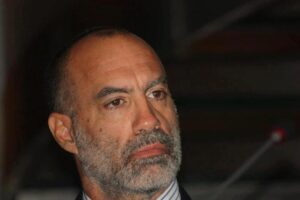 ‘Ha assunto il cognato’, nuova bufera su De Angelis