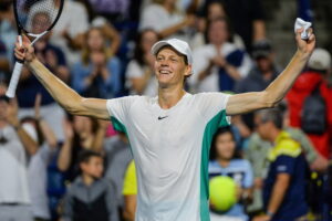 Tennis, Sinner vince l’Atp di Toronto. Diventa il n.6 al mondo