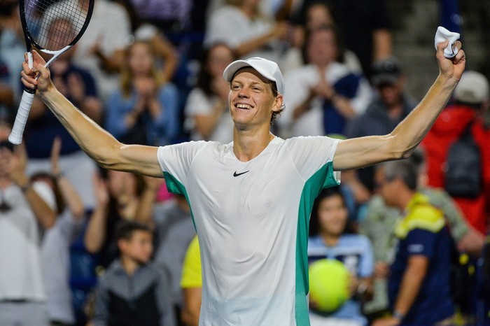 Tennis, Sinner vince l’Atp di Toronto. Diventa il n.6 al mondo