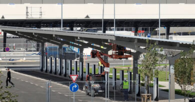 L’espansione della Tesla GigaBerlin è partita, arriva anche un Supercharger V4 | Video