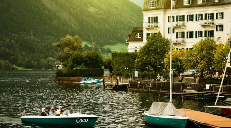 “Un paradiso secondo il Corano”: il villaggio austriaco “invaso” dai turisti arabi