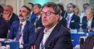 Giorgetti: penso al superbonus e mi viene mal di pancia. Su Mps non faremo dettare tempi da nessuno