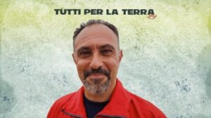 Il tenente colonnello Falcone, sub a caccia di reti fantasma