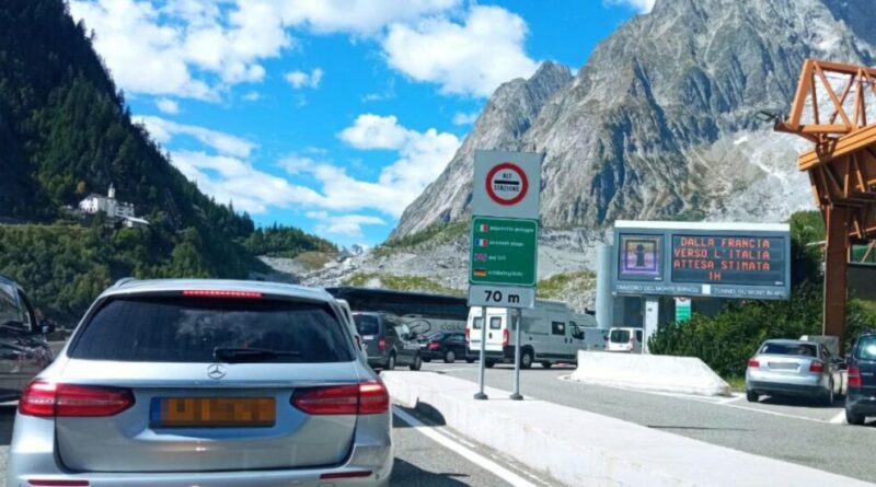 Traforo del Monte Bianco, slitta di un anno la chiusura per lavori: la decisione della commissione intergovernativa