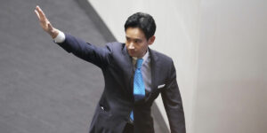 In Thailandia Pita Limjaroenrat si è dimesso da leader del partito riformista Kao Klai, con cui aveva vinto le elezioni di maggio senza riuscire a diventare primo ministro