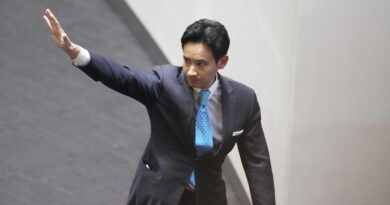 In Thailandia Pita Limjaroenrat si è dimesso da leader del partito riformista Kao Klai, con cui aveva vinto le elezioni di maggio senza riuscire a diventare primo ministro