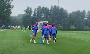 Milan, allenamento contro il Newcastle: concentrazione e poca voglia di scherzare. Fuori Kalulu e Caldara VIDEO