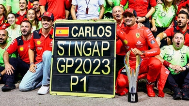 F1, la vittoria Ferrari di Sainz a Singapore fa il botto anche in tv