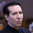 Marilyn Manson multato dopo aver soffiato il naso all’operatore della telecamera nel 2019