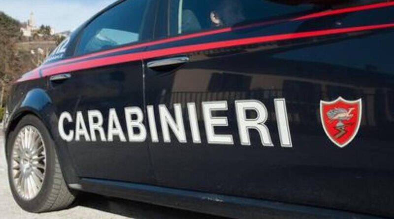 Orrore a Prato: padre e bimba picchiati con un tubo di rame da un maghrebino