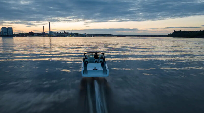 L’elettrica Candela C-8 Polestar Edition straccia un altro record di autonomia navale