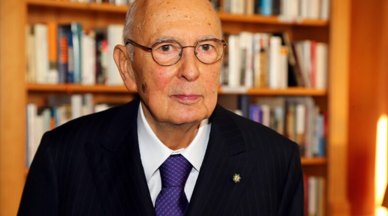 Giorgio Napolitano, ex presidente italiano, muore a 98 anni