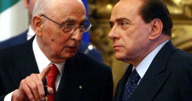 Napolitano, quel “Grande Vecchio” che a colpi di intrighi fece cadere Berlusconi