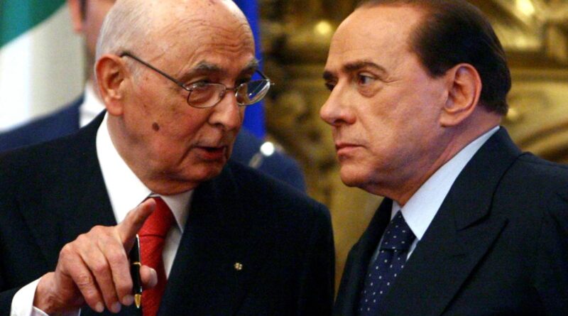 Napolitano, quel “Grande Vecchio” che a colpi di intrighi fece cadere Berlusconi