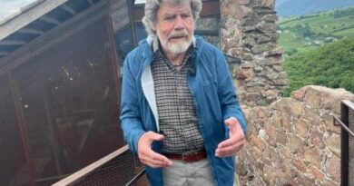 Messner, il Guinness dei primati gli toglie il record: “Non ha scalato tutti gli ottomila”