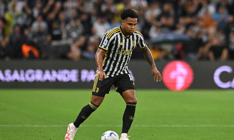 Juve, il padre di McKennie attacca Allegri: “Mettilo a centrocampo!”.