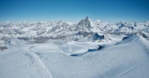 La rivoluzione del Cervino Speed Opening 2023, primo evento transfrontaliero nella storia dello sci alpino