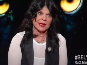“Se mi dai soldi contro il malocchio sei una cog***na…” Scintille a Belve tra Francesca Fagnani e Stefania Nobile