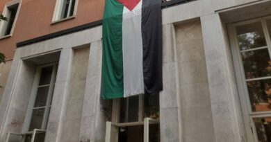 Israele e le polemiche sulla bandiera: i nuovi sgarbi della sinistra alla comunità ebraica
