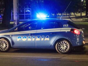 Paura a Roma, marocchino accoltella 32enne alla gola e lo riduce in fin di vita