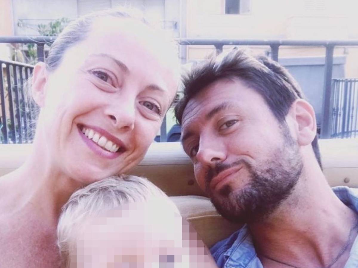 L’annuncio della Meloni: “La mia relazione con Giambruno finisce qui”