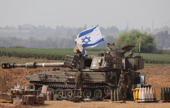 Le truppe israeliane entrano a Gaza City, ‘è circondata’