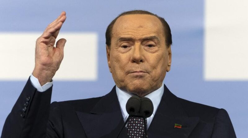 Caso Olgettine, Berlusconi a Guerra: “Non ti intesto casa, è corruzione”