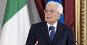 Mattarella: i ragazzi muoiono per nazionalismi e fanatismi