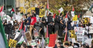 Usa, migliaia di persone nelle strade di Washington per chiedere la cessazione del fuoco a Gaza