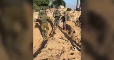 VIDEO: Le forze israeliane scoprono i tunnel utilizzati da Hamas nella Striscia